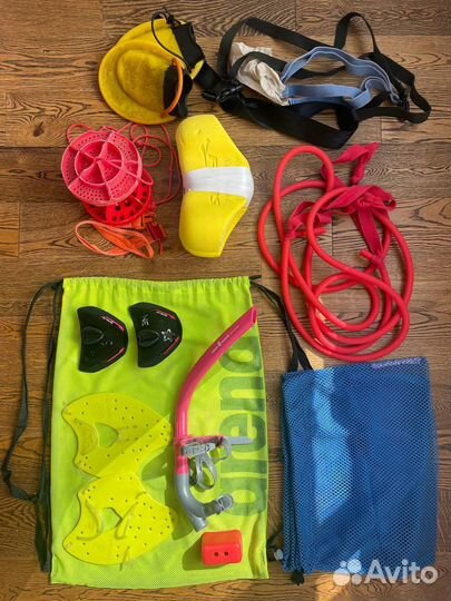 Инвентарь для плавания