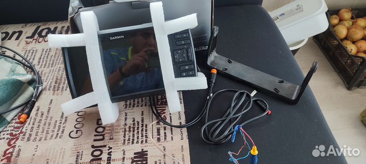 Эхолот Garmin striker vivid 9sv