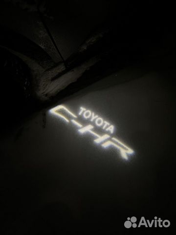 Toyota C-HR 1.8 AT, 2018, 89 000 км объявление продам