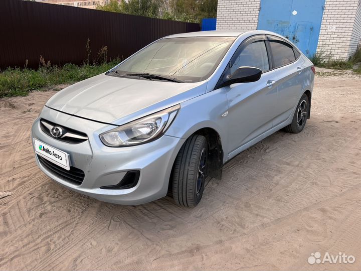 Hyundai Solaris 1.4 МТ, 2012, 165 000 км