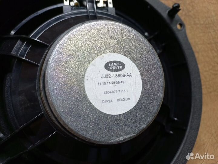 Динамик двери передней правой