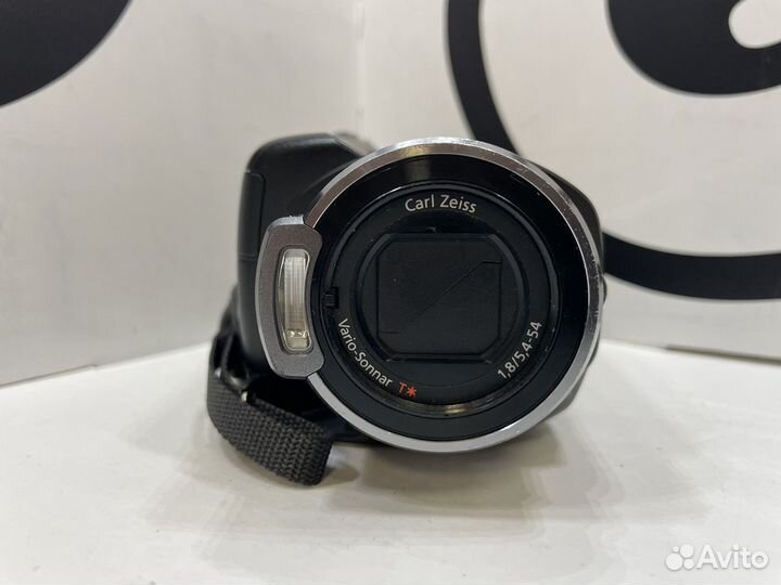 Видеокамера Sony HDR-SR8E