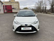 Toyota Vitz 1.5 CVT, 2017, 121 000 км, с пробегом, цена 1 350 000 руб.