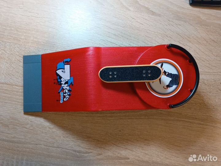 Мини-фингерборд с трассой