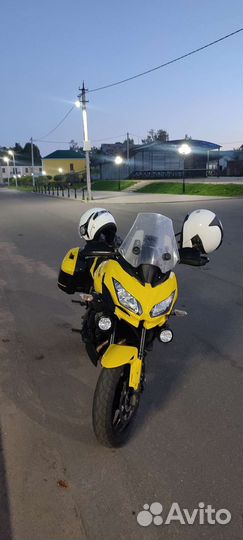 Kawasaki versus 650 abs