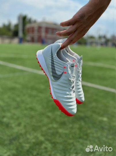 Сороконожки Nike tiempo legend 7