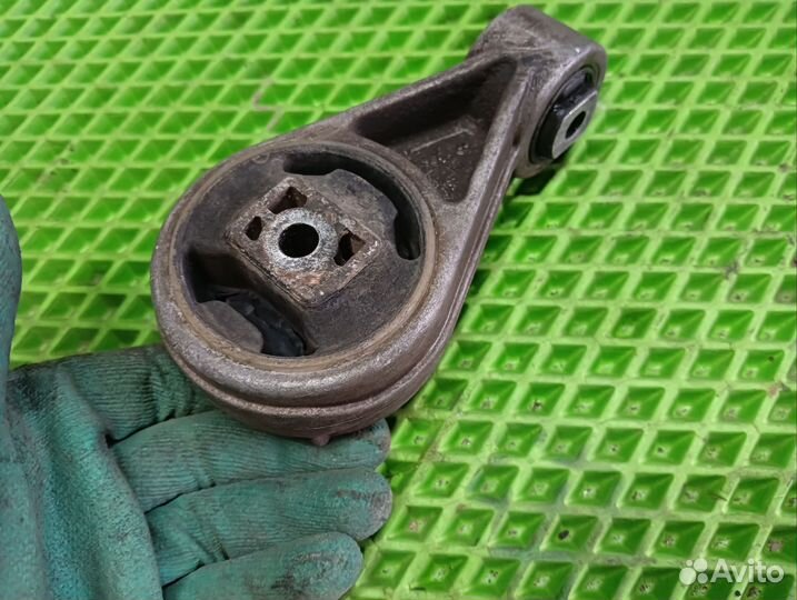 Подушка задняя Форд фокус1