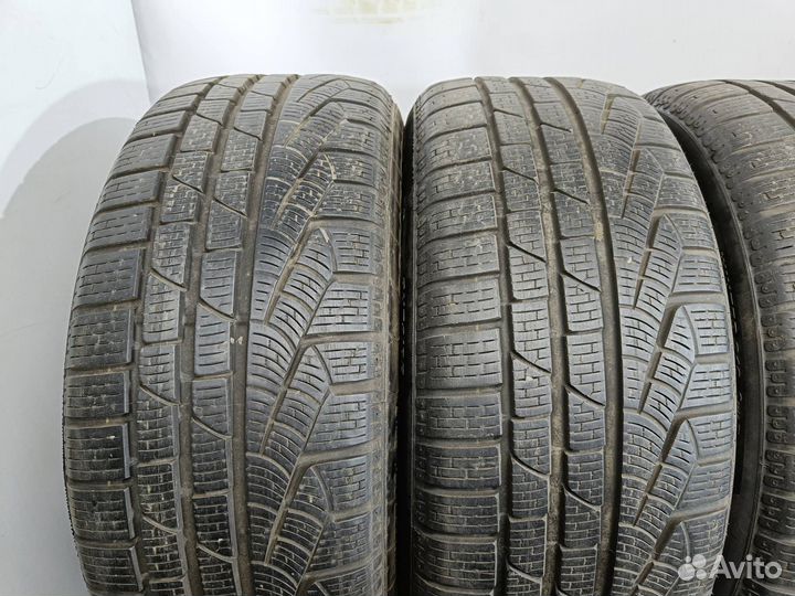Pirelli Winter Sottozero 210 Serie II 225/50 R17 94H