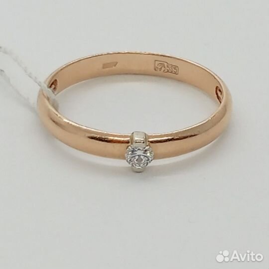 Золотое кольцо с камнем 19р