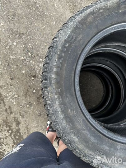 Continental ComTracWinterViking 1 205/70 R15