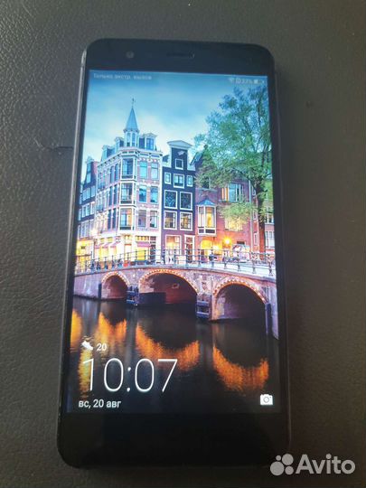 Телефон Huawei p10lite 3-32