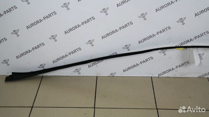 Молдинг Mercedes C W205 2013