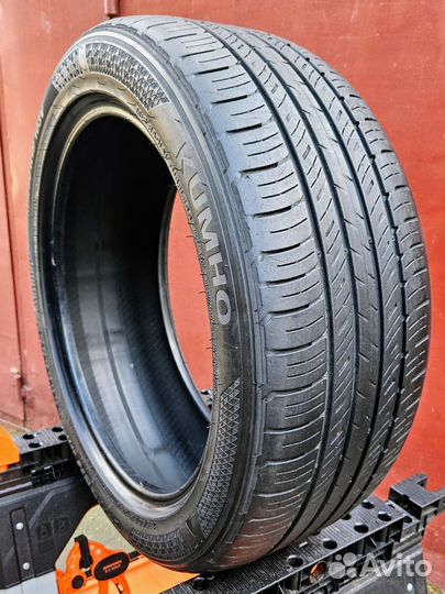 Kumho Crugen HP71 235/50 R19 103V