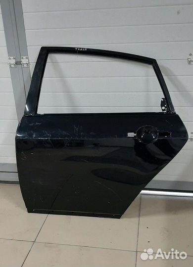 Nissan Teana J31 дверь оригинал