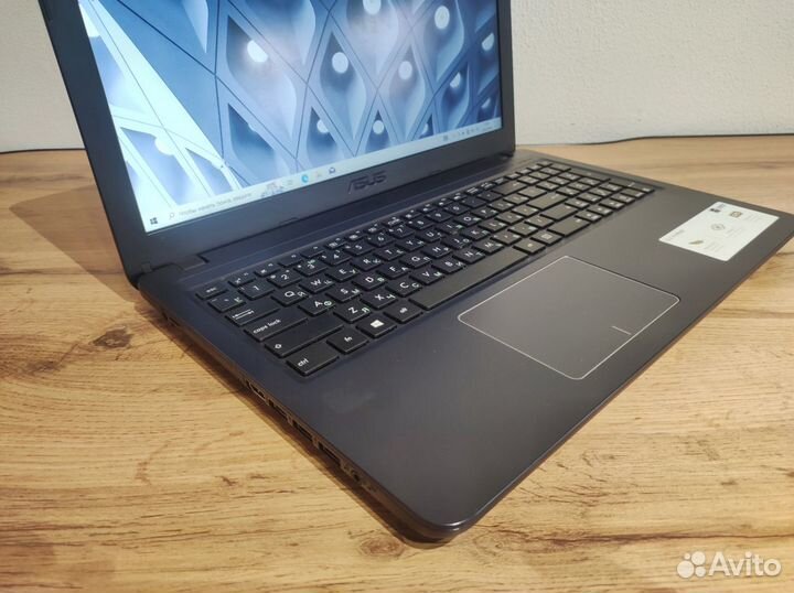 Ноутбук Asus Vivobook 15.6