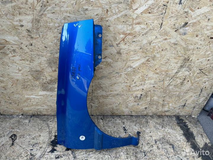 Крыло правое Kia Rio 1 рест. 2004