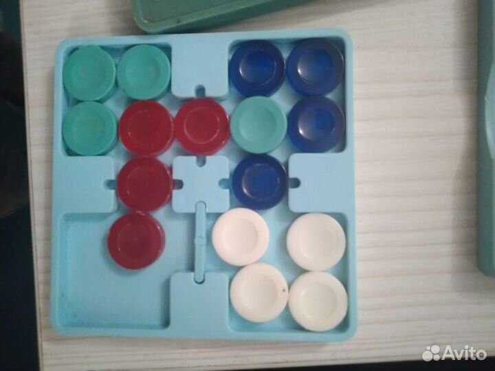 Игра на 4, головоломка