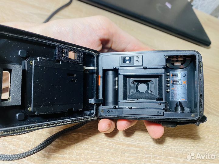 Фотоаппарат yashica T5d