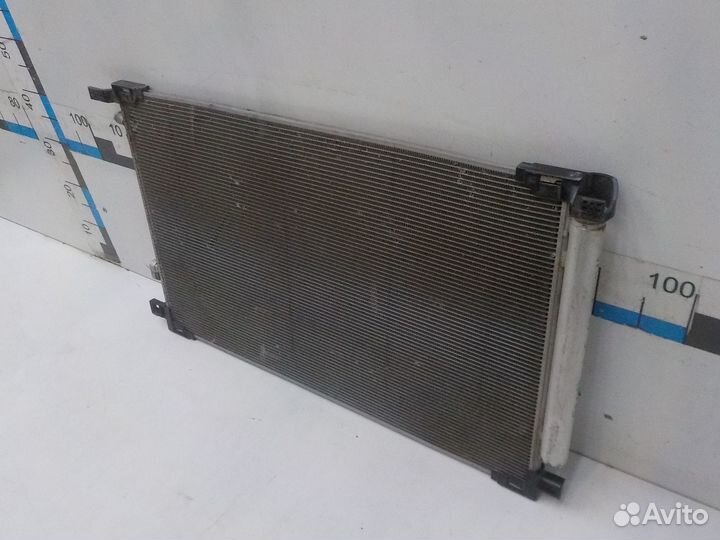 Радиатор кондиционера (конденсер) Toyota Camry