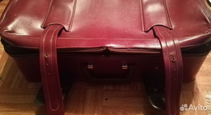 Чемодан времен СССР