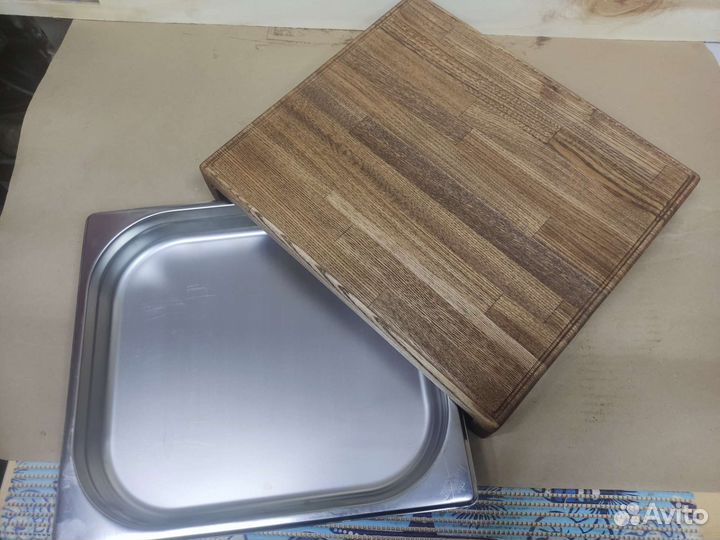 Разделочная доска с гастроемкостью