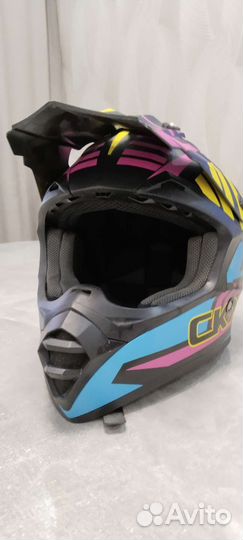 Шлем для снегохода