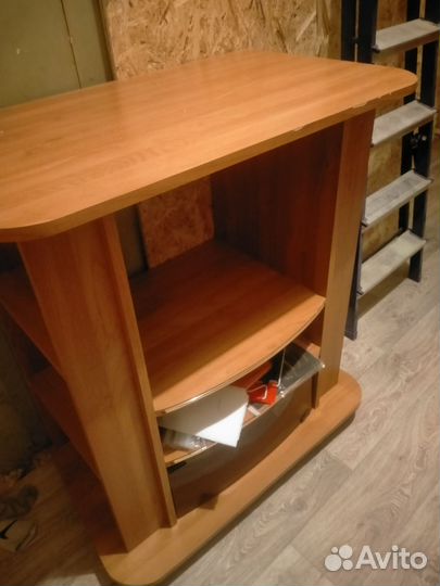 Тумба под телевизор бу