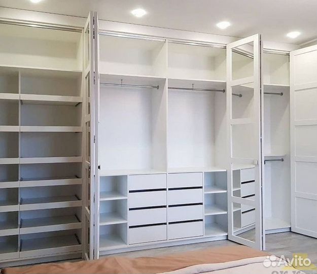 Выдвижной шкаф