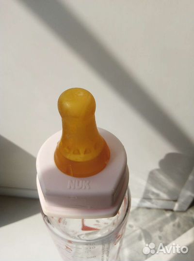 Бутылочка Nuk стеклянная, 230мл