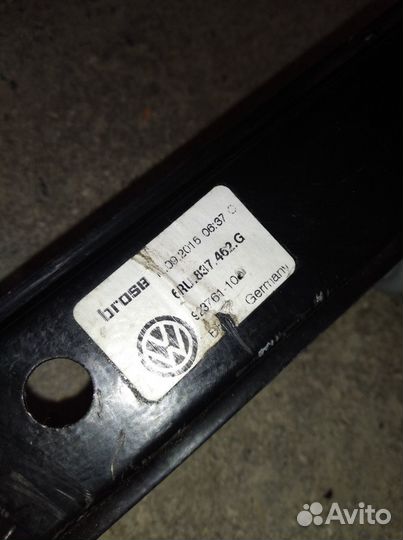 Мотор стеклоподъемника переднего правого Поло седа