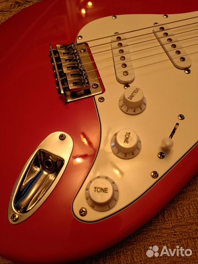Электрогитара Fender squier stratocaster