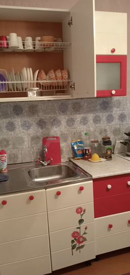 2-к. квартира, 52 м², 3/9 эт.