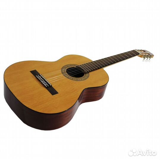 Классическая гитара Admira Paloma
