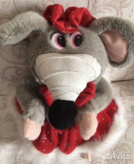 Большой петушок и детский рюкзачок