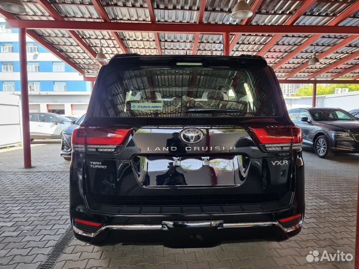 Toyota Land Cruiser 3.5 AT, 2022, 25 км