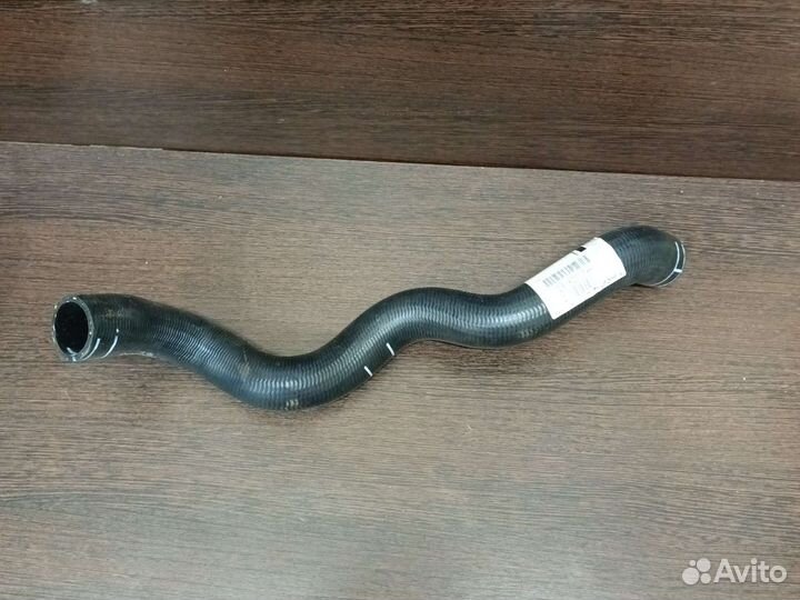 Патрубок системы охлаждения Opel Astra J zafira C