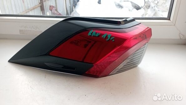 Фонарь задний левый Toyota Rav 4 Xa 50