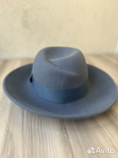 Шляпа фетровая женская