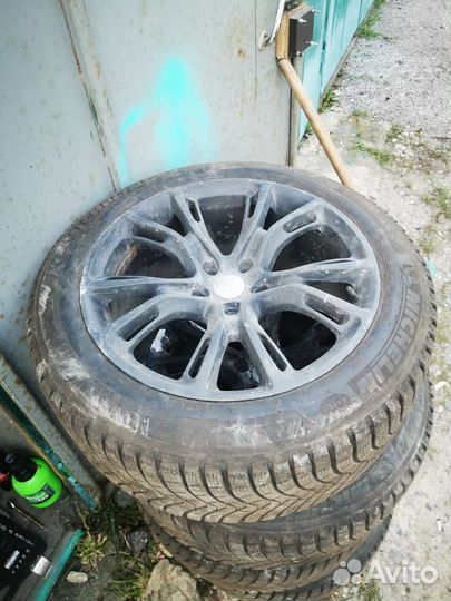 Комплект колес r20 srt стиль резина зима