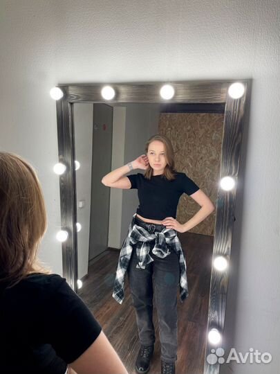 Зеркало ростовое с лампочками