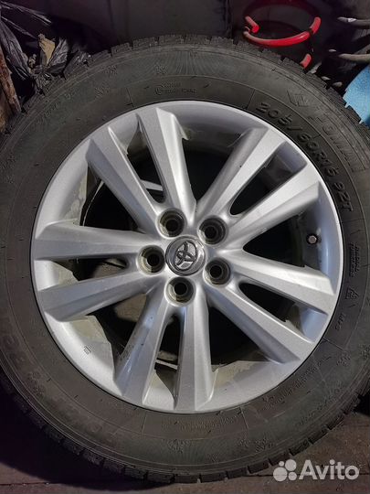 Комплект зимних колес r16