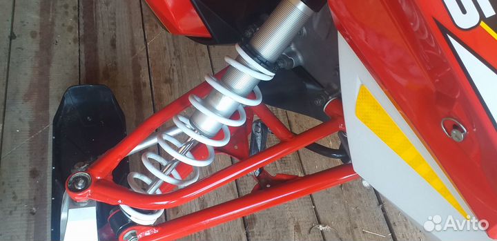 Снегоход Polaris indy SP 600