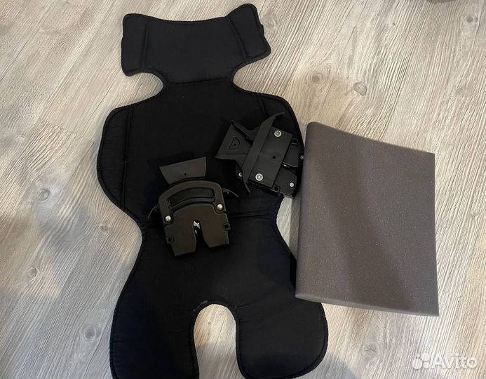 Всесезонная коляска 3 в 1