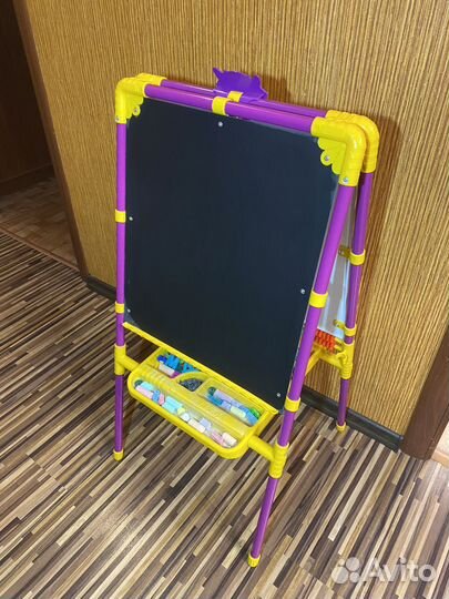 Мольберт детский.Доска мольберт