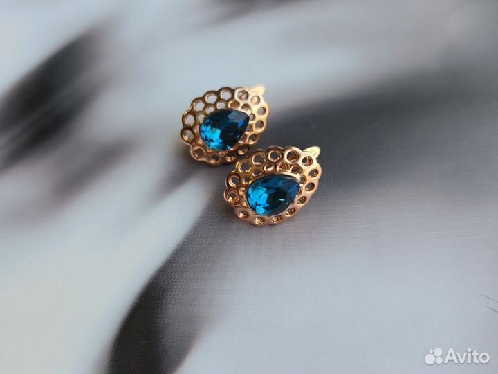 Серьги с кристаллами swarovski