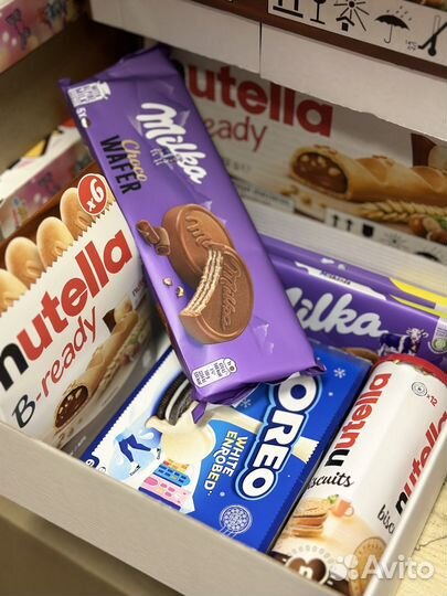 Европейские сладости в подарочных боксах