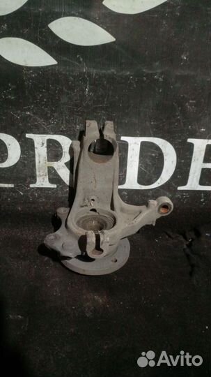 Передний правый поворотный кулак Citroen C-Elysee