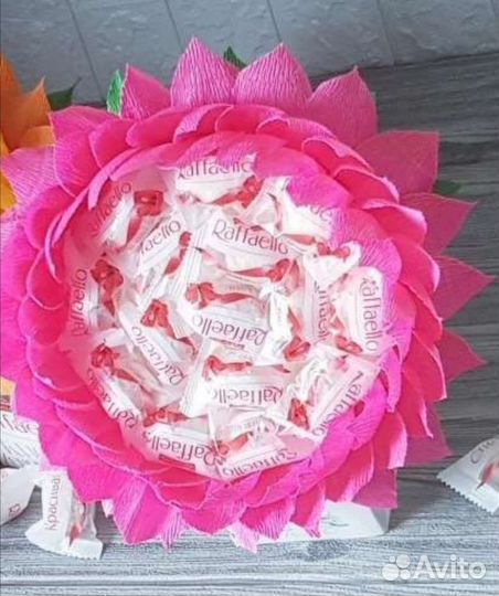 Букет из конфет на 1 сентября