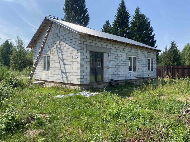 Дом 90 м² на участке 11 сот.