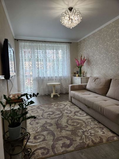 2-к. квартира, 46 м², 2/3 эт.